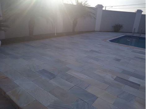 Polimento de pedra mineira no Morumbi 