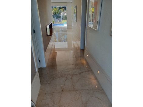 Restauração de mármore e impermeabilização 